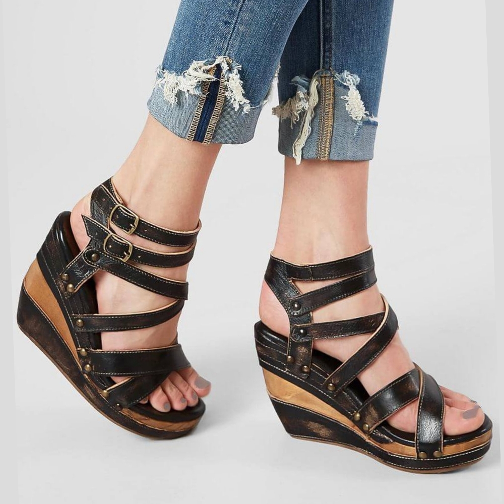 BedStu Juliana Black Leather Platform Wedge Sandals sz 11 New w Box - Picture 1 of 12